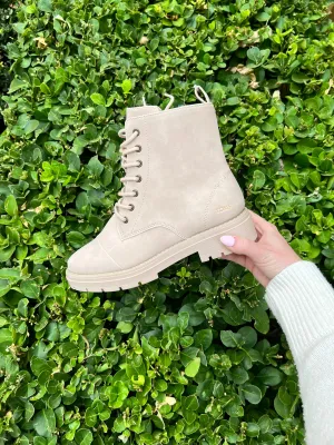 Alaya, natural bootie
