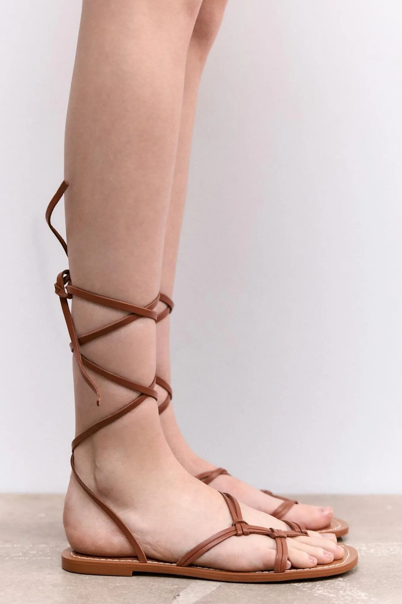 Amozae-Solid Strappy Flat Roman Sandals
