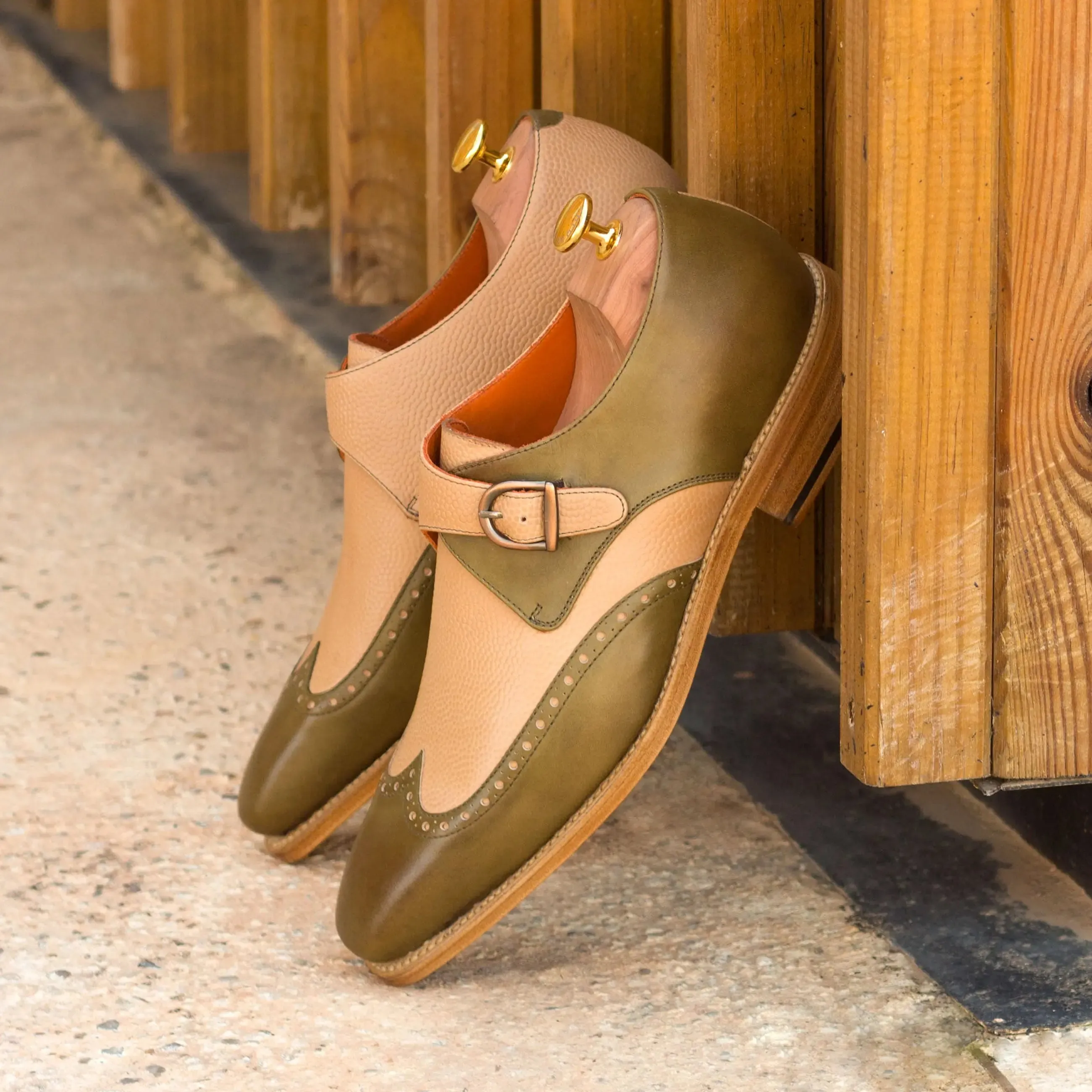 DapperFam Brenno in Olive / Fawn Men's Italian Leather & Italian Full Grain Leather Single Monk